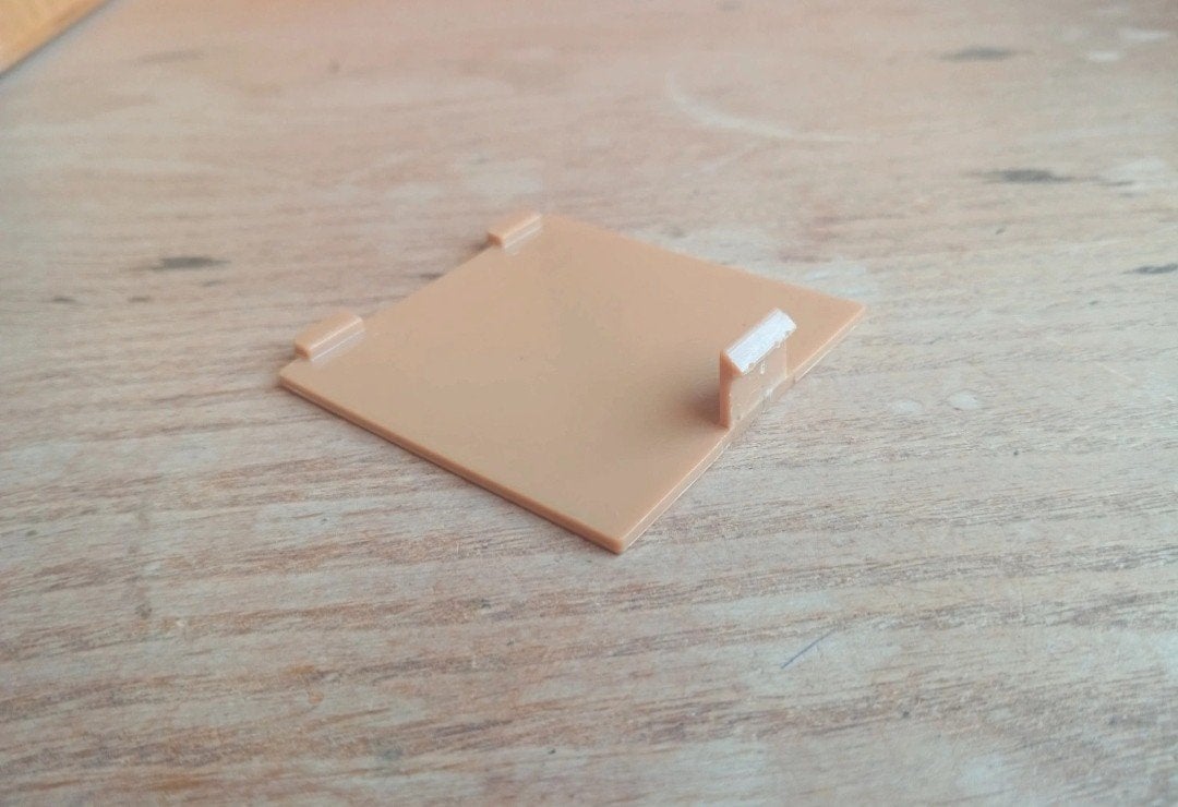 Thunderbirds tracy island 1992 battery cover part, Ophalen of Verzenden, Gebruikt