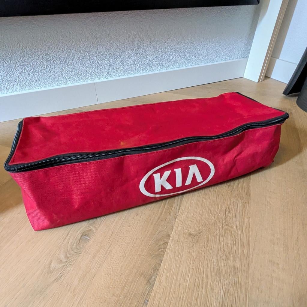 Kia opbergtas voor auto accessoires, Ophalen of Verzenden, Gebruikt