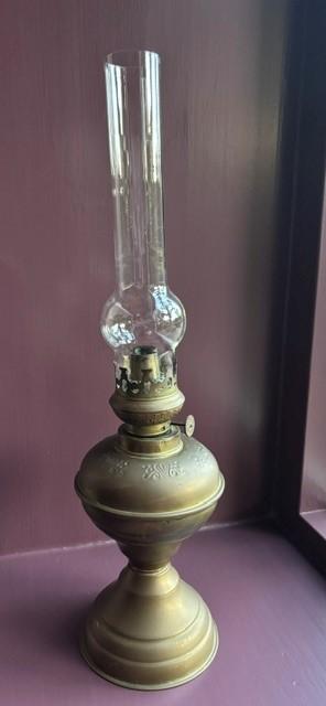 Antieke koperen petroleumlamp met glazen cilinder, Ophalen, Koper
