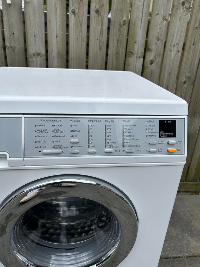 Miele V5845 Wasmachine - Betrouwbaar en Duurzaam, Ophalen, Gebruikt, Voorlader, Wolwasprogramma