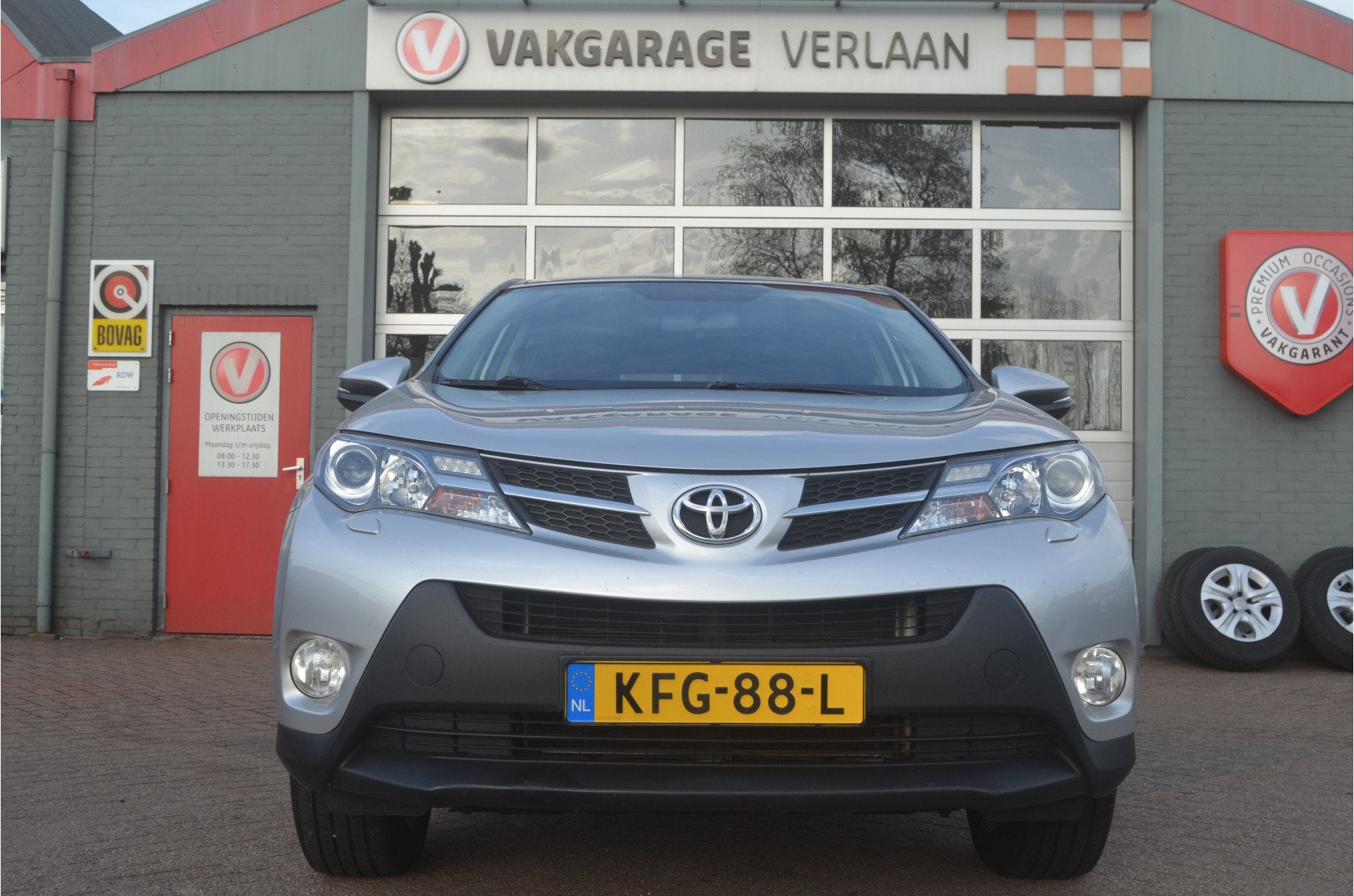 Toyota RAV4 2.0 Dynamic 2WD AUTOMAAT ..12 mnd. gar..., Automaat, Gebruikt, 4 cilinders, Bedrijf