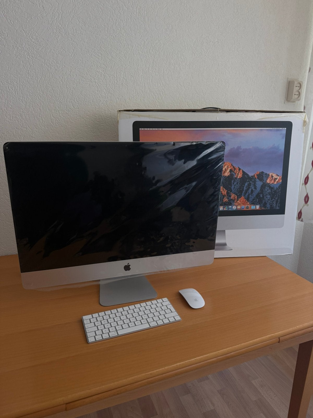 Apple iMac 27-inch Retina 5K 2017 i7 16GB Radeon Pro 580 8GB, Ophalen, Gebruikt, IMac, 3 tot 4 Ghz