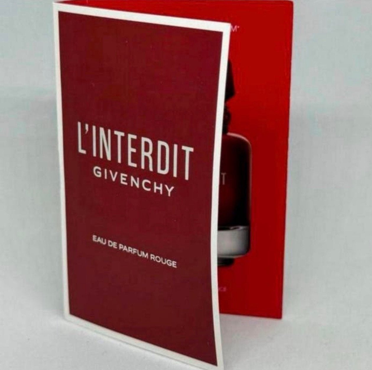 Parfum proefje L’interdit eau de parfum Rouge Givenchy 1 ml, Verzenden, Nieuw