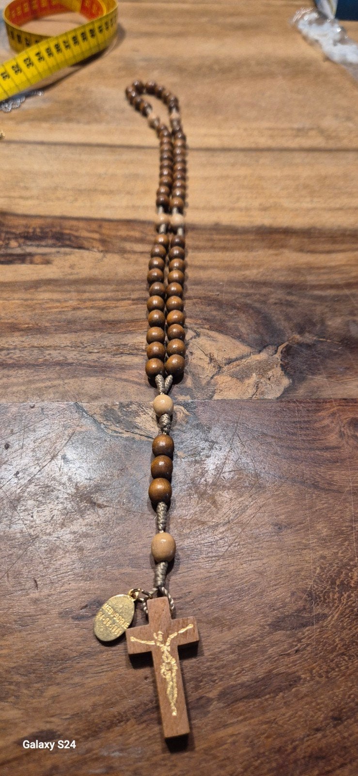 Houten Rozenkrans met Kruisbeeld - 40 cm, Ophalen of Verzenden