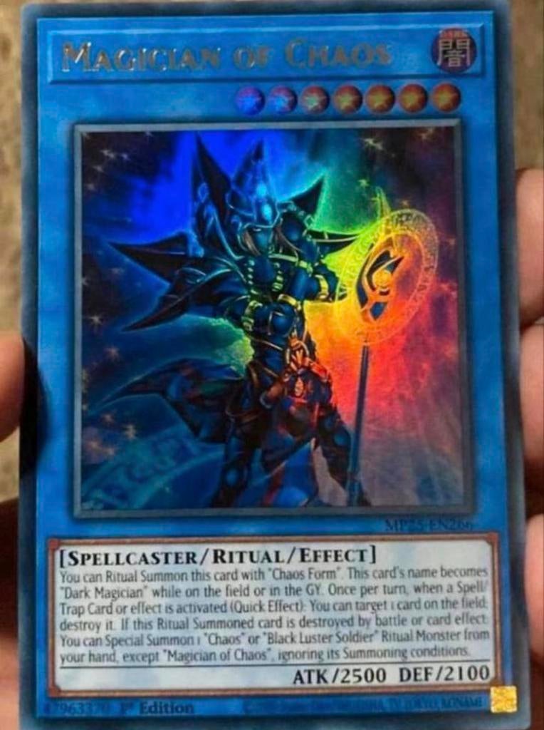 Yu-Gi-Oh! Magician of Chaos MP25 1st Edition !, Ophalen of Verzenden, Zo goed als nieuw, Losse kaart, Foil