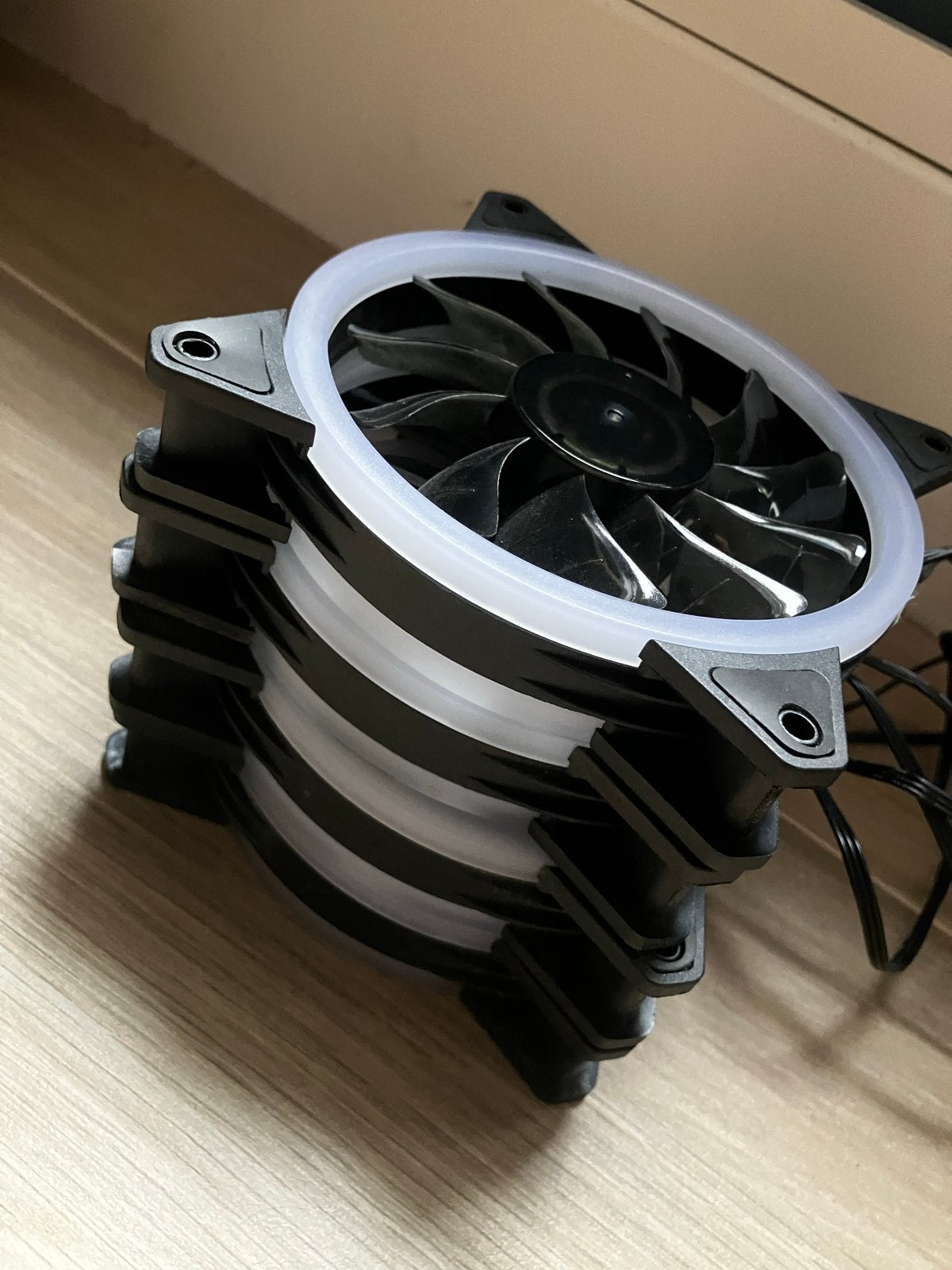 Sharkoon RGB PC Fans met Controller (4 stuks, 120mm), Computers en Software, Ophalen of Verzenden, Zo goed als nieuw, Luchtkoeling