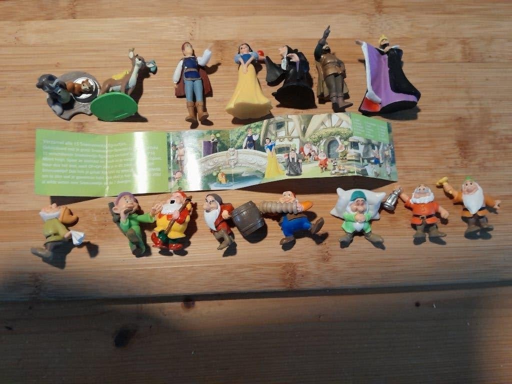 sneeuwwitje en de 7 dwergen popjes, Verzamelen, Disney, Ophalen, Sneeuwwitje of Doornroosje, Nieuw, Beeldje of Figuurtje