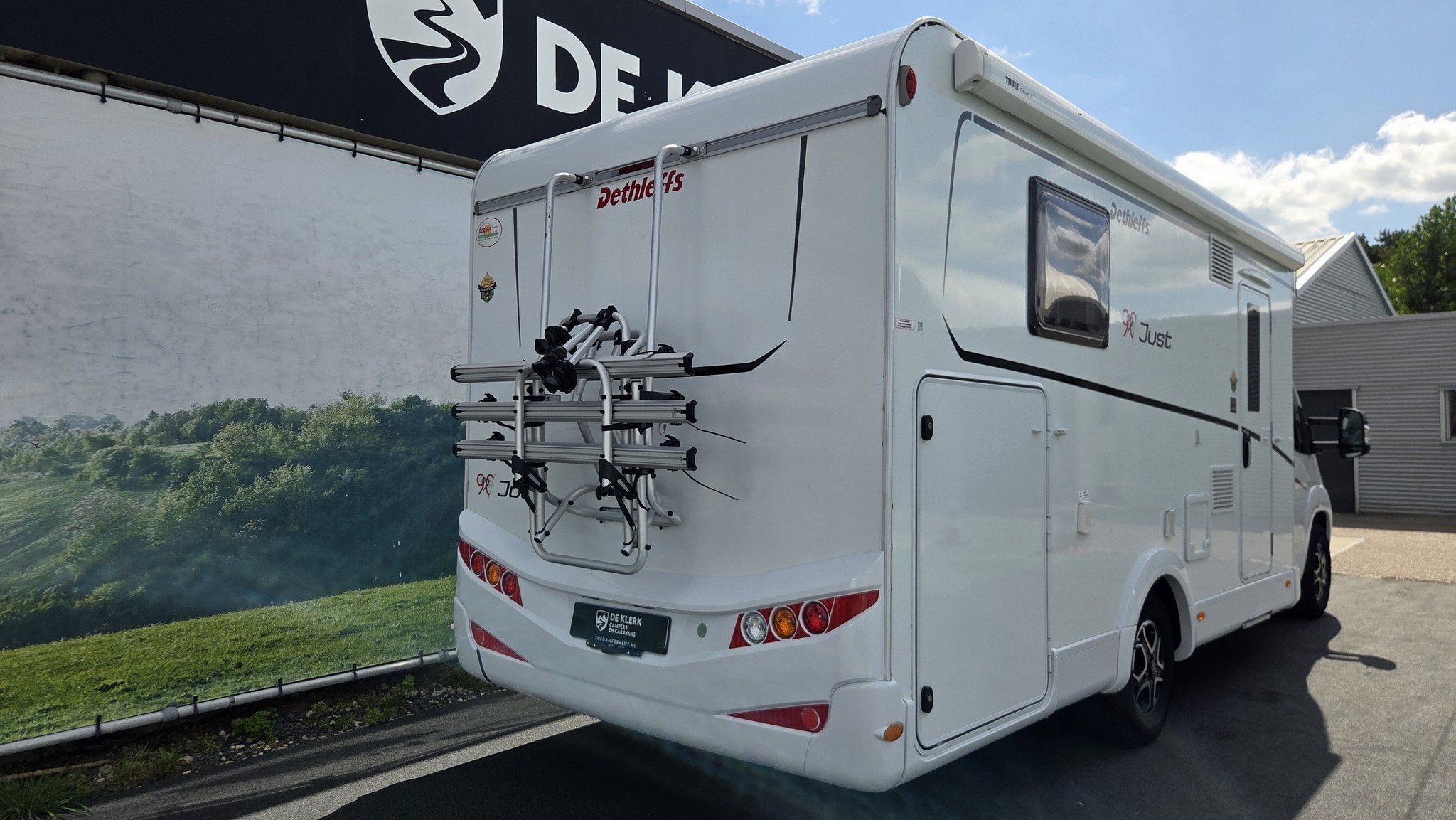 Dethleffs Just Camp T7052 DBM verwacht (bj 2022), Automaat, 7 tot 8 meter, Bedrijf, Diesel