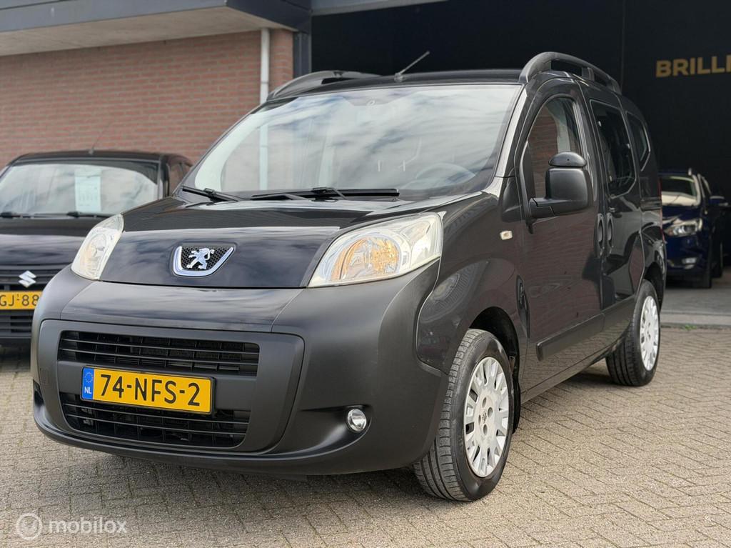 Peugeot Bipper Tepee 1.4i AIRCO|TREKHAAK|PDC|BOEKJES!, Voorwielaandrijving, Zwart, 4 cilinders, 400 kg
