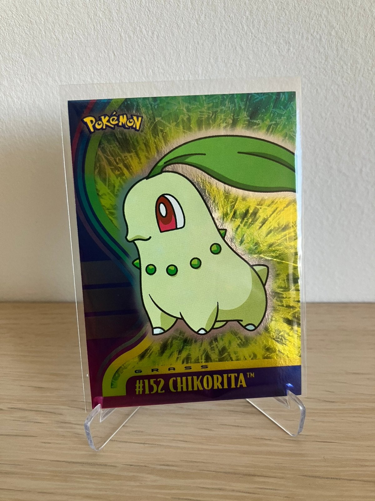 Topps Johto 2001 - Chikorita #152 holo [blauw logo], Hobby en Vrije tijd, Ophalen of Verzenden, Gebruikt, Losse kaart, Foil