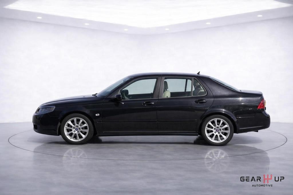 Saab 9-5 2.3t Vector Sport Aut LEER|STOELVERW|CRUISE|CLIMA|, 4 cilinders, 2290 cc, Zwart, Bedrijf