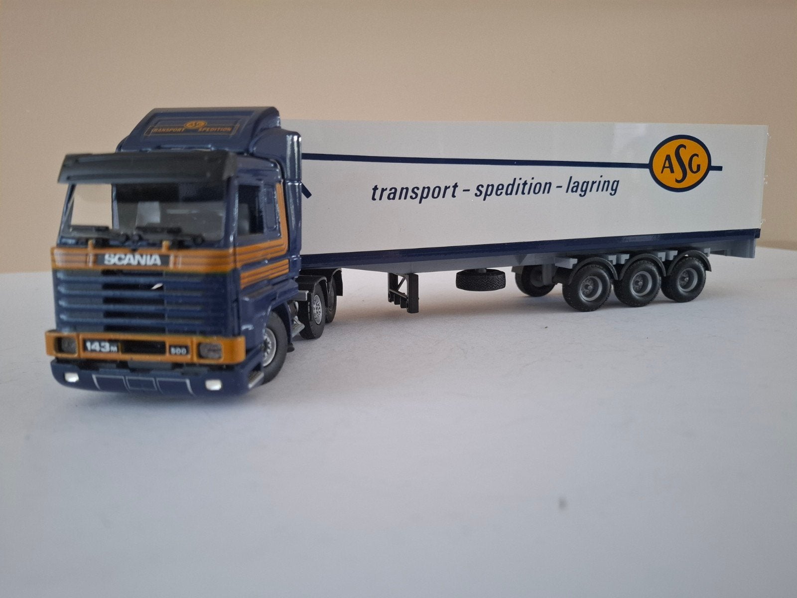 scania 143m met koeltrailer van ASG van Tekno, Hobby en Vrije tijd, Ophalen of Verzenden, Zo goed als nieuw, Bus of Vrachtwagen