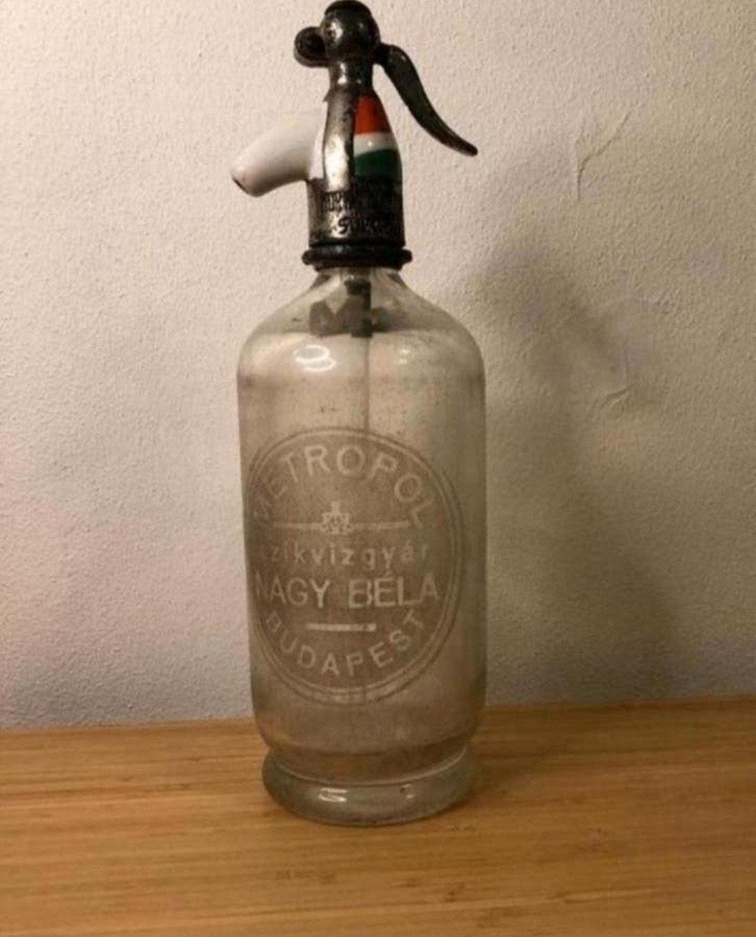 Waterfles Metropol Boedapest Porselein Afsluiter Jaren 30/40, Antiek en Kunst, Ophalen of Verzenden