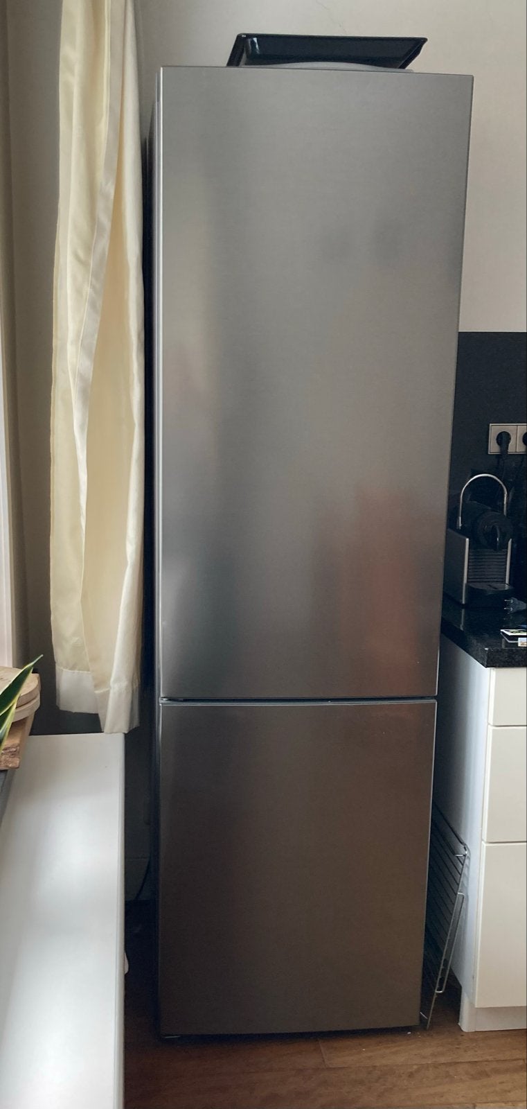 Moderne RVS Koel-vriescombinatie - Samsung, Ophalen, 200 liter of meer, 60 cm of meer, Met aparte vriezer