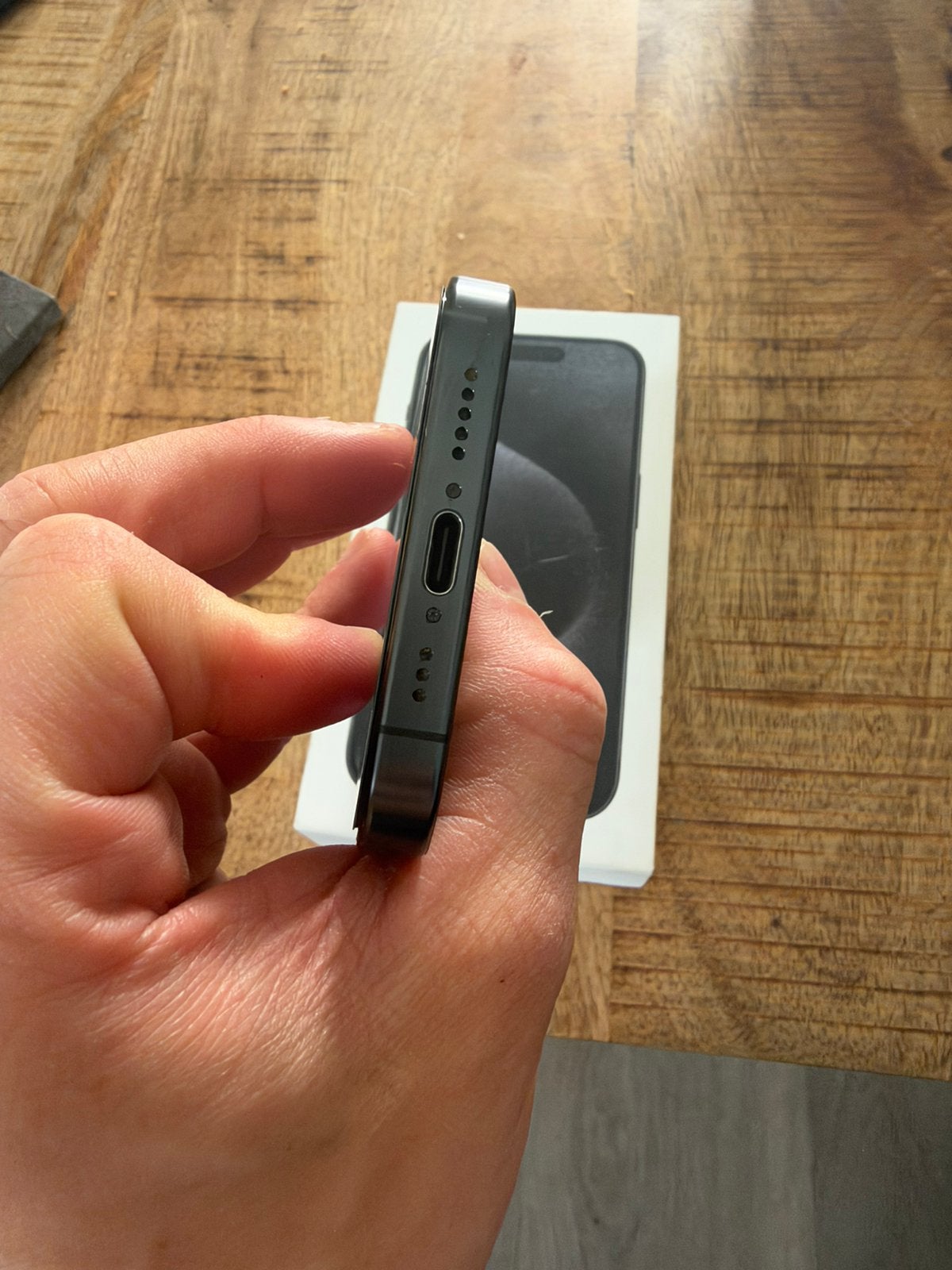 Foto 6 van Iphone 15 pro 128 GB