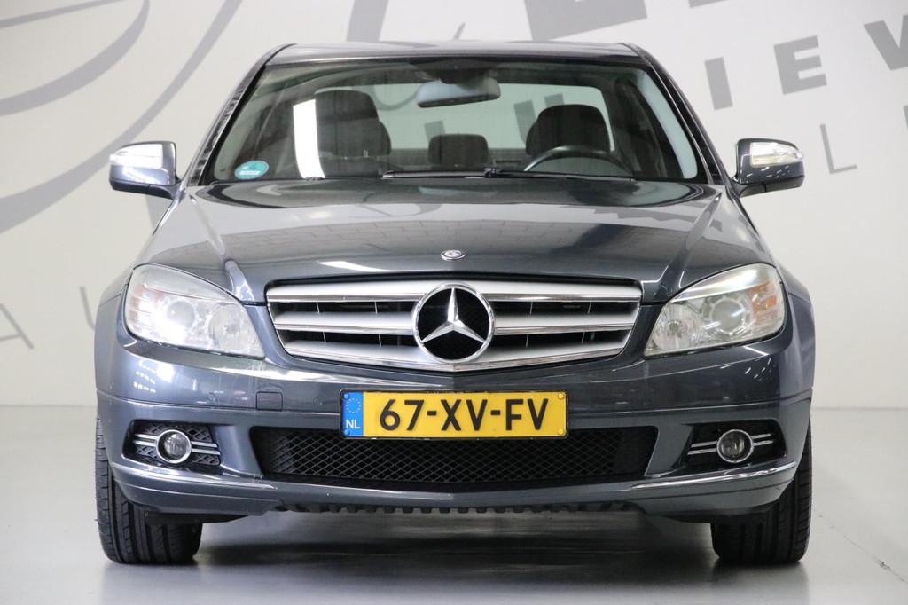 Mercedes-Benz C-klasse 180 K Avantgarde/Trekhaak, Auto's, Mercedes-Benz, Achterwielaandrijving, Gebruikt, Zwart, Origineel Nederlands