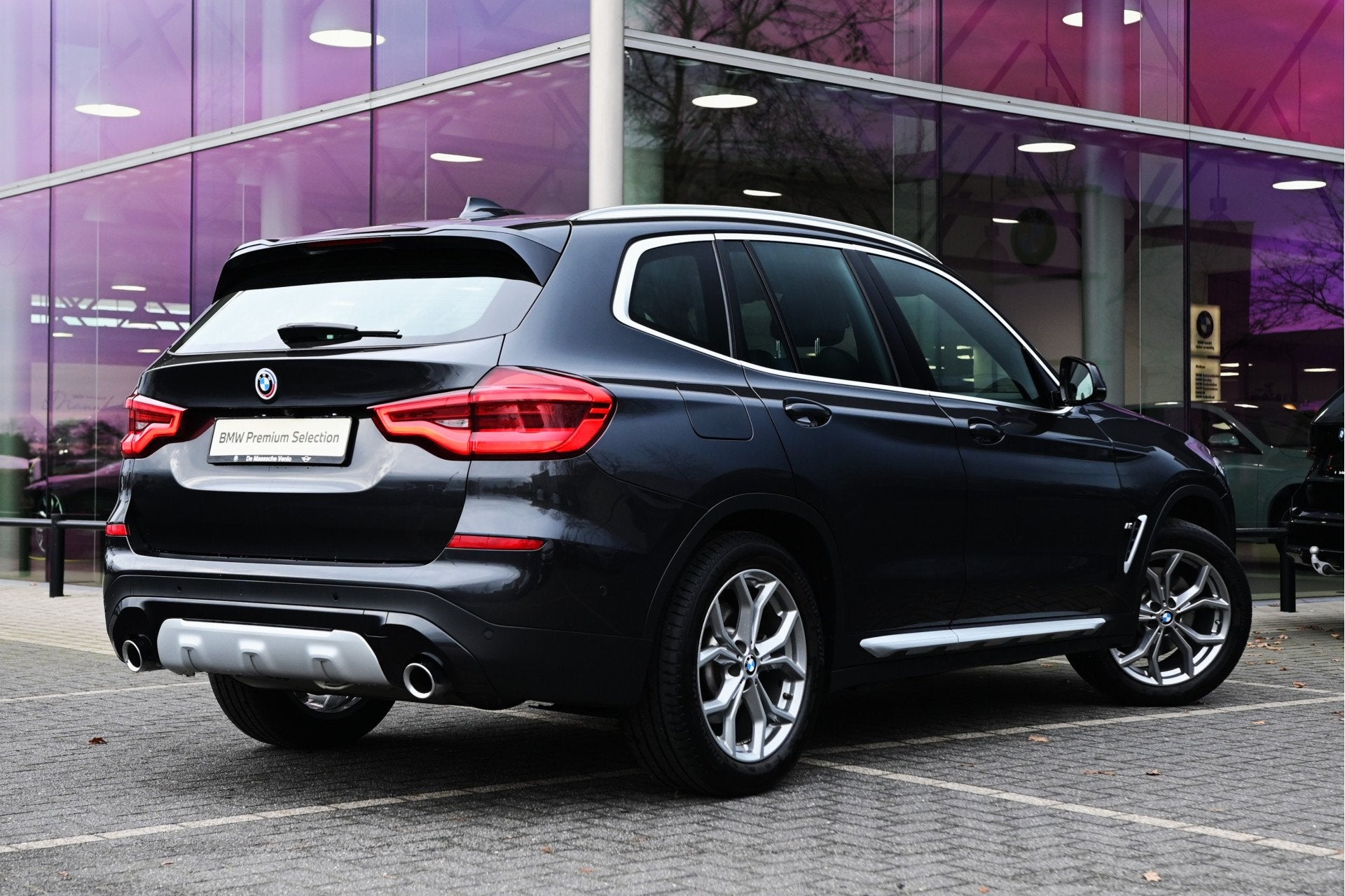BMW X3 xDrive30e High Executive xLine Automaat / Trekhaak /, Auto's, Gebruikt, Bedrijf, Vierwielaandrijving, 129 €/maand