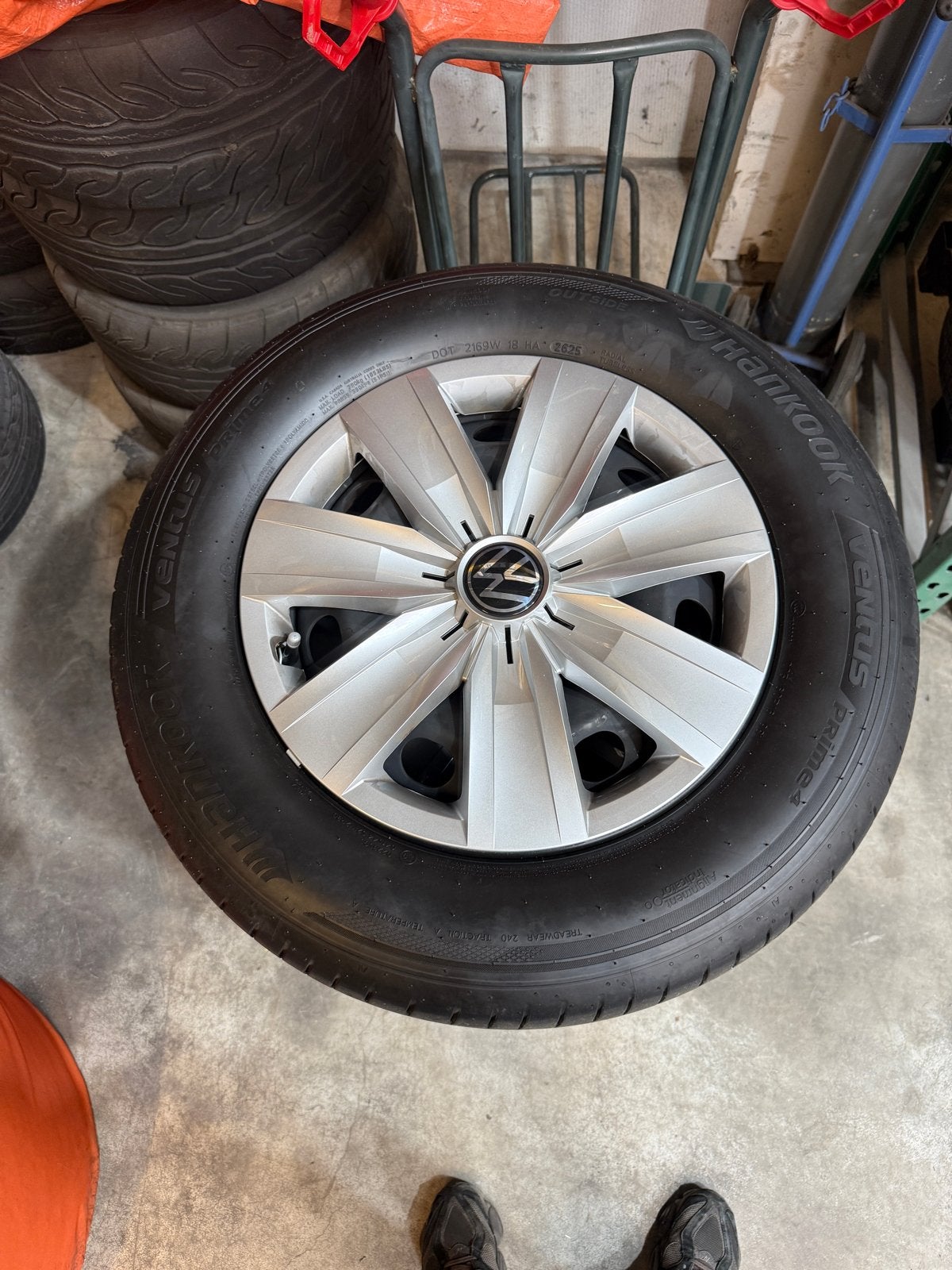 VW T-ROC Set van 4 Hankook Ventus Prime 3 banden met velgen, Ophalen, Gebruikt, 16 inch, Banden en Velgen