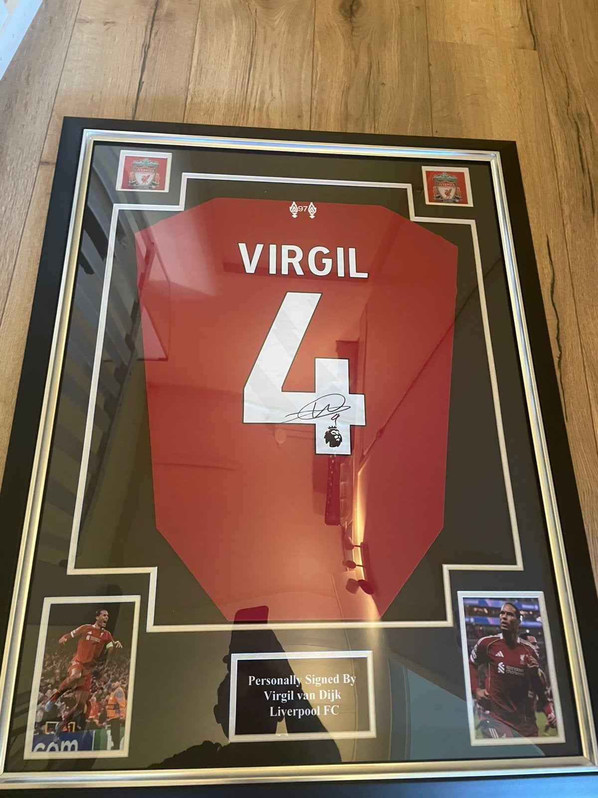 Virgil van dijk gesigneerd Liverpool voetbal shirt, Ophalen, Zo goed als nieuw, Buitenlandse clubs, Shirt