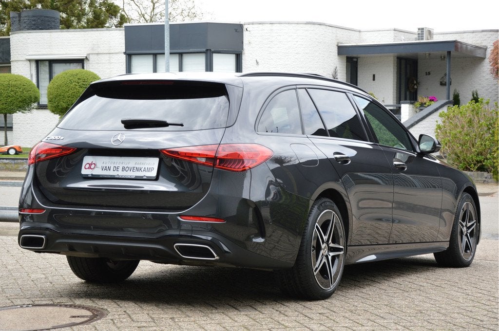 Mercedes-Benz C-Klasse Estate 300 e AMG-LINE | BURMESTER | P, Automaat, 12 maanden, Gebruikt, Zwart