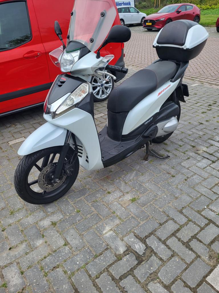 Honda SH300i /ABS- Wit, Goede Staat 2015, Fietsen en Brommers, Scooters | Overige merken, Ophalen, Gebruikt, Benzine