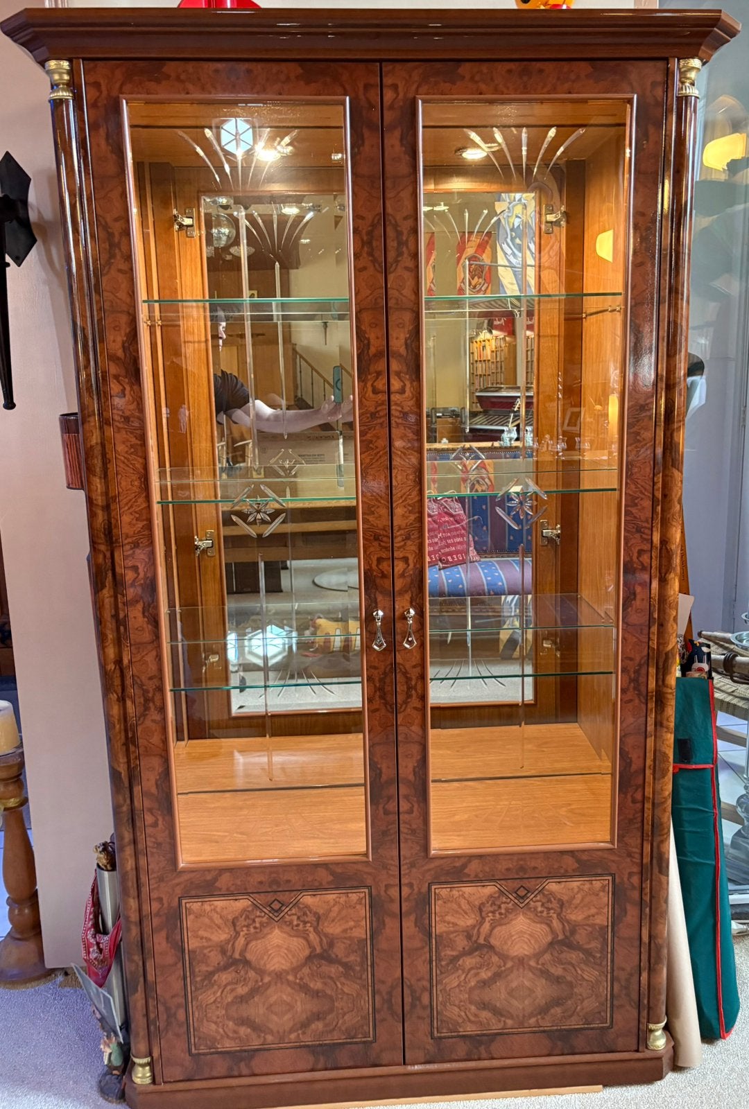 Klassieke vitrinekast, Ophalen, 100 tot 150 cm, Glas, Klassiek