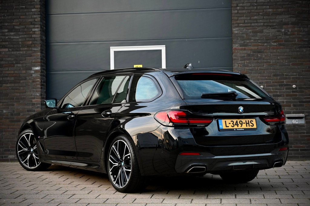 BMW 5-serie Touring BMW 530d High Executive, M Sport | 1e Ei, Auto's, BMW, Achterwielaandrijving, Gebruikt, Euro 6, 2993 cc