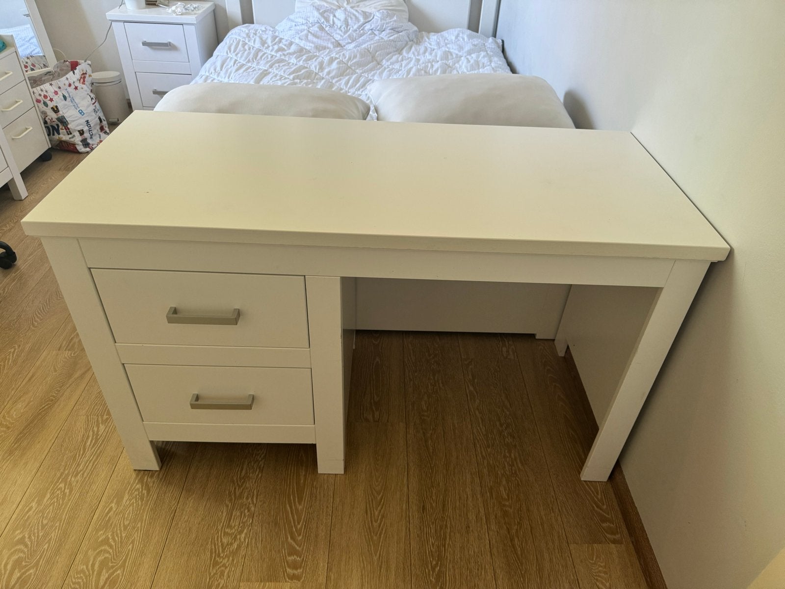 Wit bureau met lades - 130x57x76 cm, Ophalen, Overige typen, Gebruikt, Wit