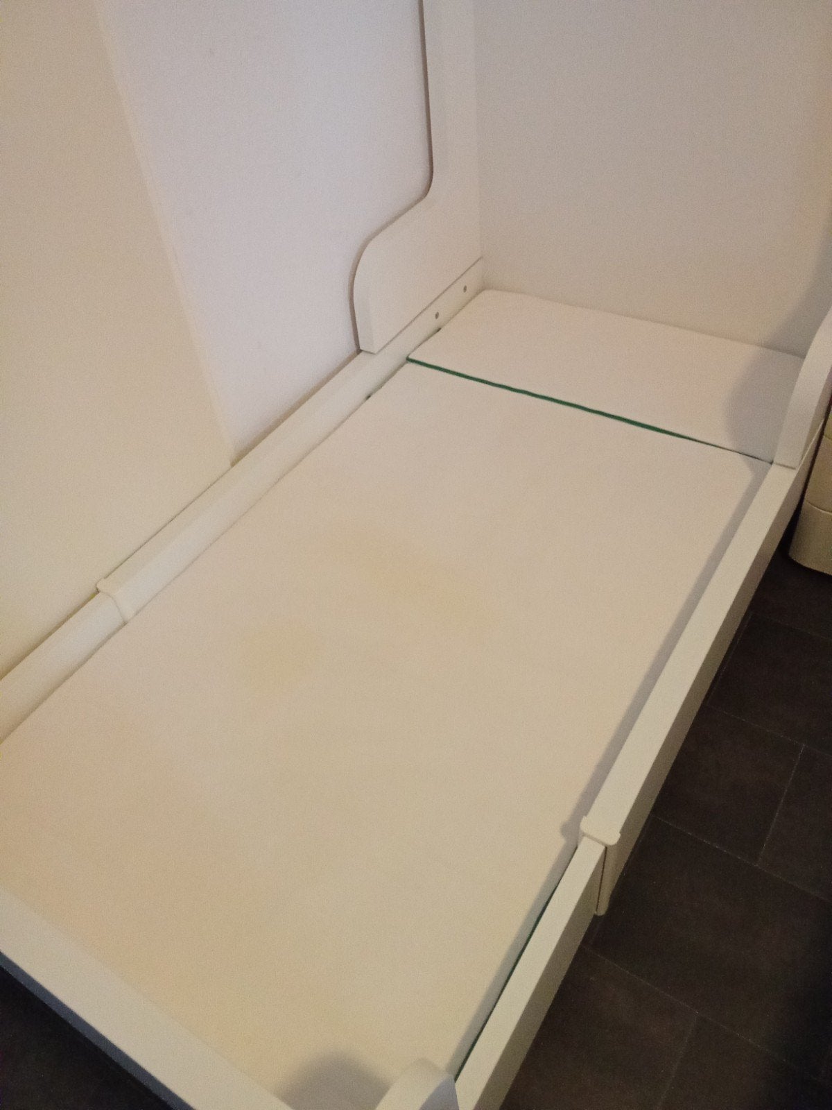 Wit meegroei bed Busunge Ikea, Kinderen en Baby's, Ophalen, Zo goed als nieuw