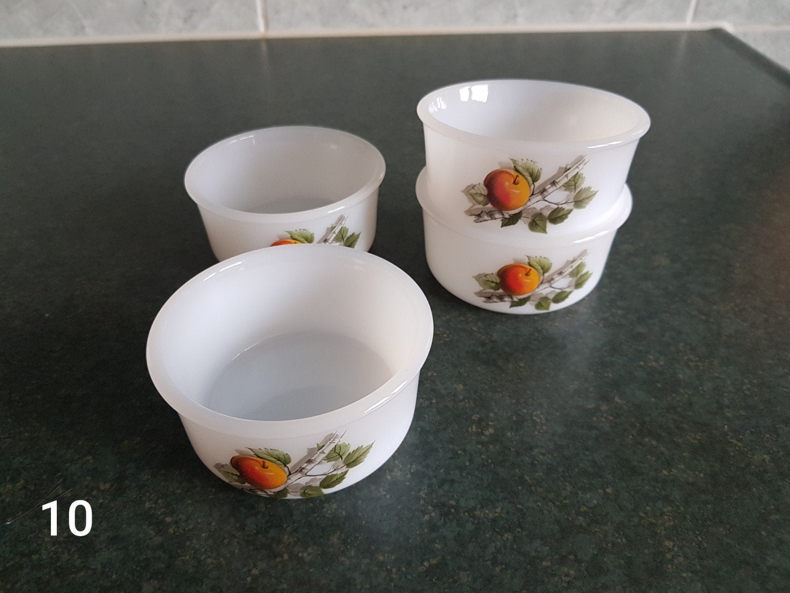 Vintage Arcopal servies 'Fruit de France'-kleine schaaltjes, Huis en Inrichting, Keuken | Servies, Ophalen, Overige materialen