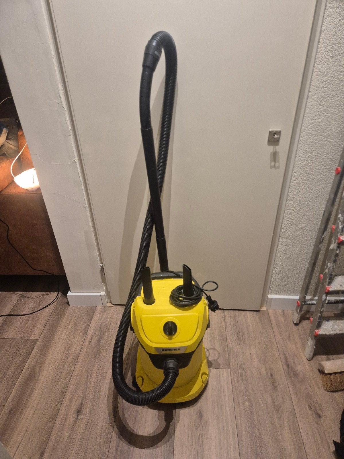Karcher wd2, Ophalen