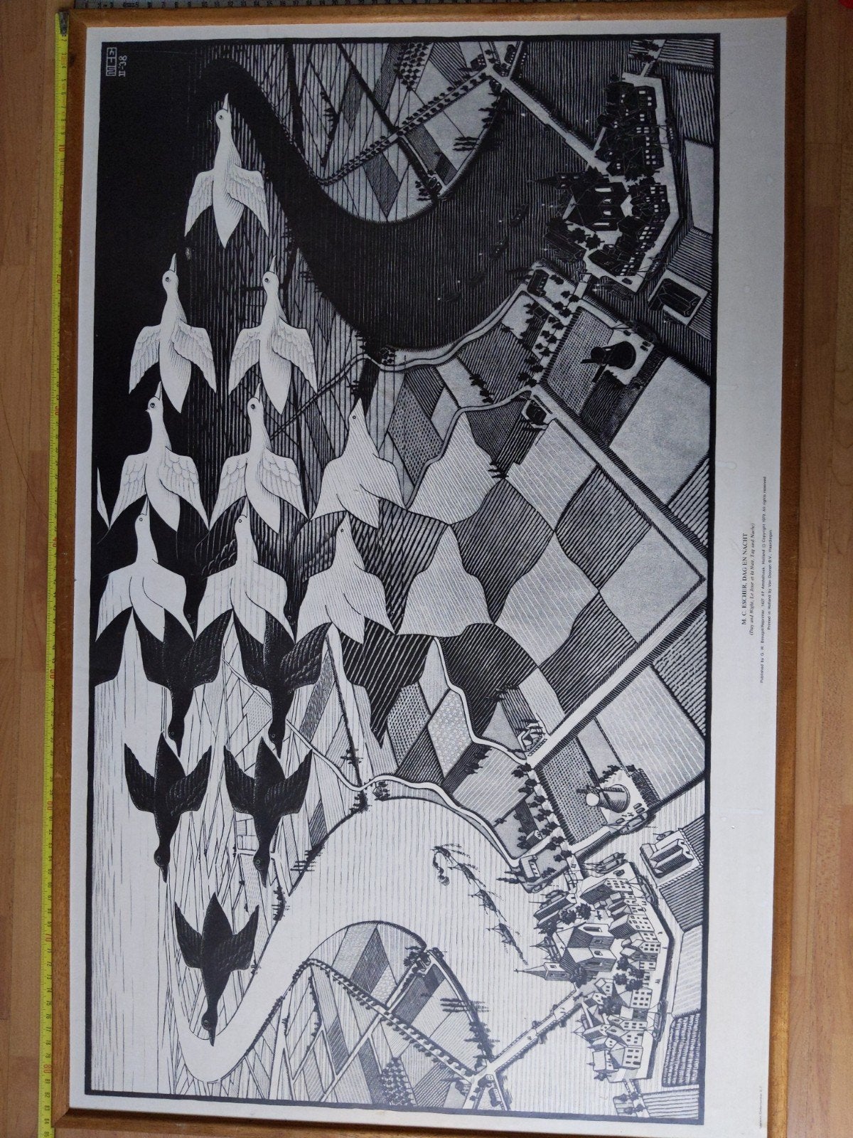 M.C. Escher dag en nacht . reproductie 1970, Ophalen of Verzenden, Reproductie, Ingelijst