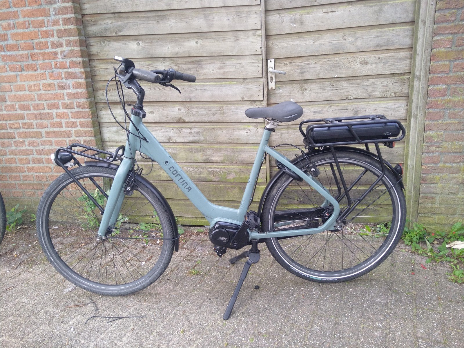 Cortina Common Elektrische damesfiets 28 inch 7V Goedestaat, Ophalen of Verzenden, Zo goed als nieuw
