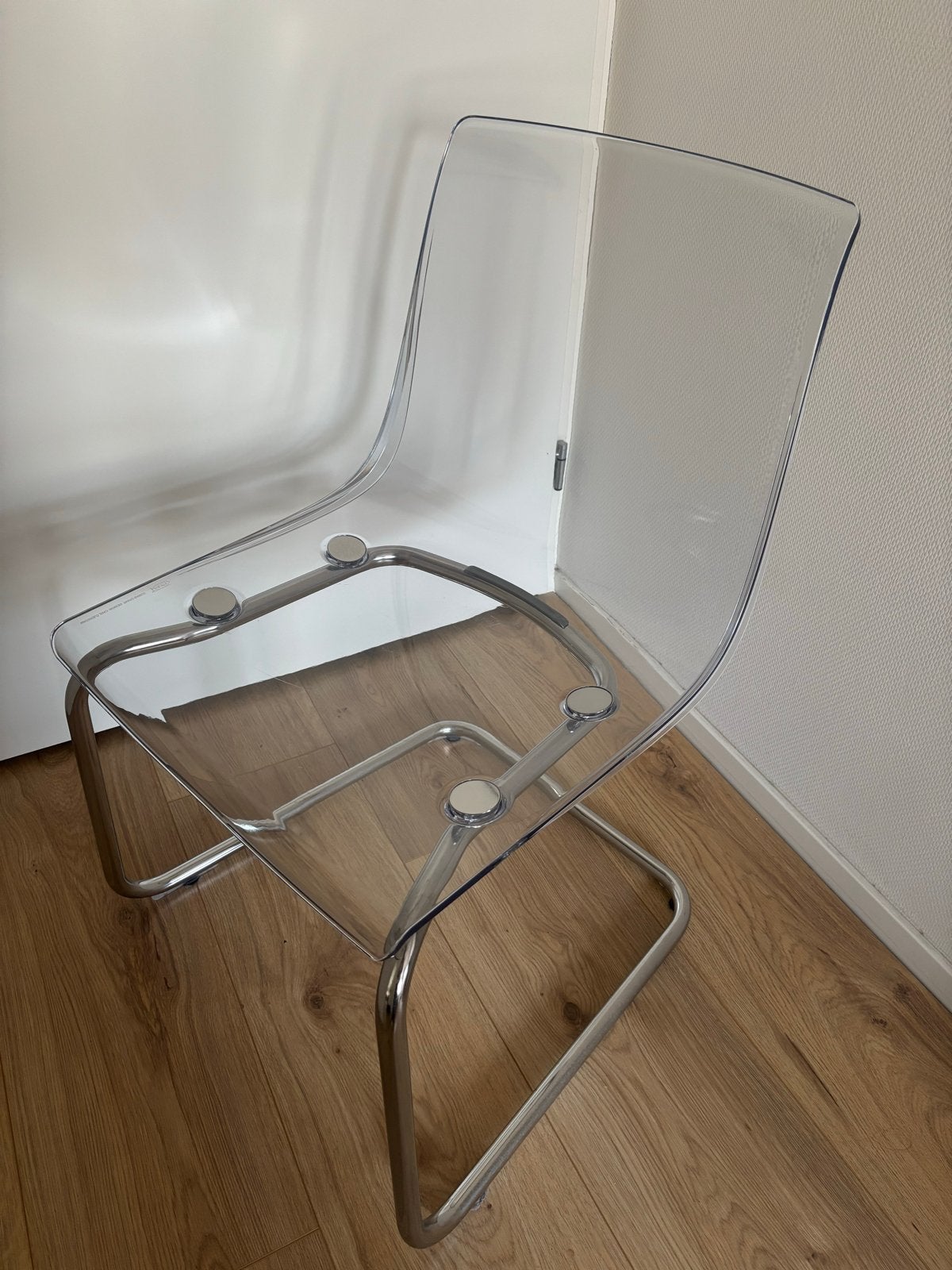 IKEA Tobias Transparante stoel met chromen onderstel, Ophalen, Kunststof, Overige kleuren, Zo goed als nieuw
