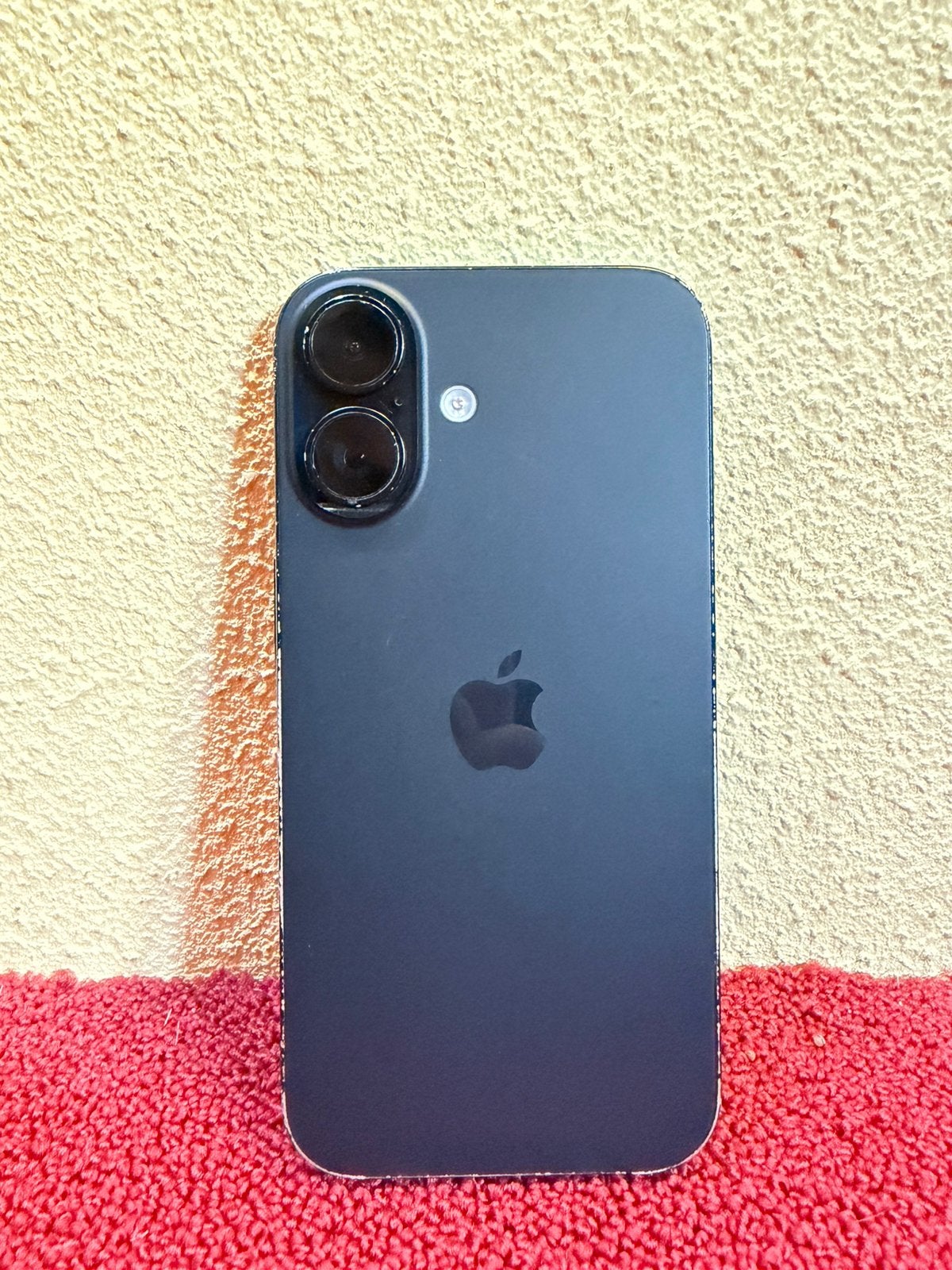 IPHONE 16 ZWART 128GB 82% BATTERIJCAPACITEIT, 128 GB, Zwart, IPhone 16, Ophalen of Verzenden
