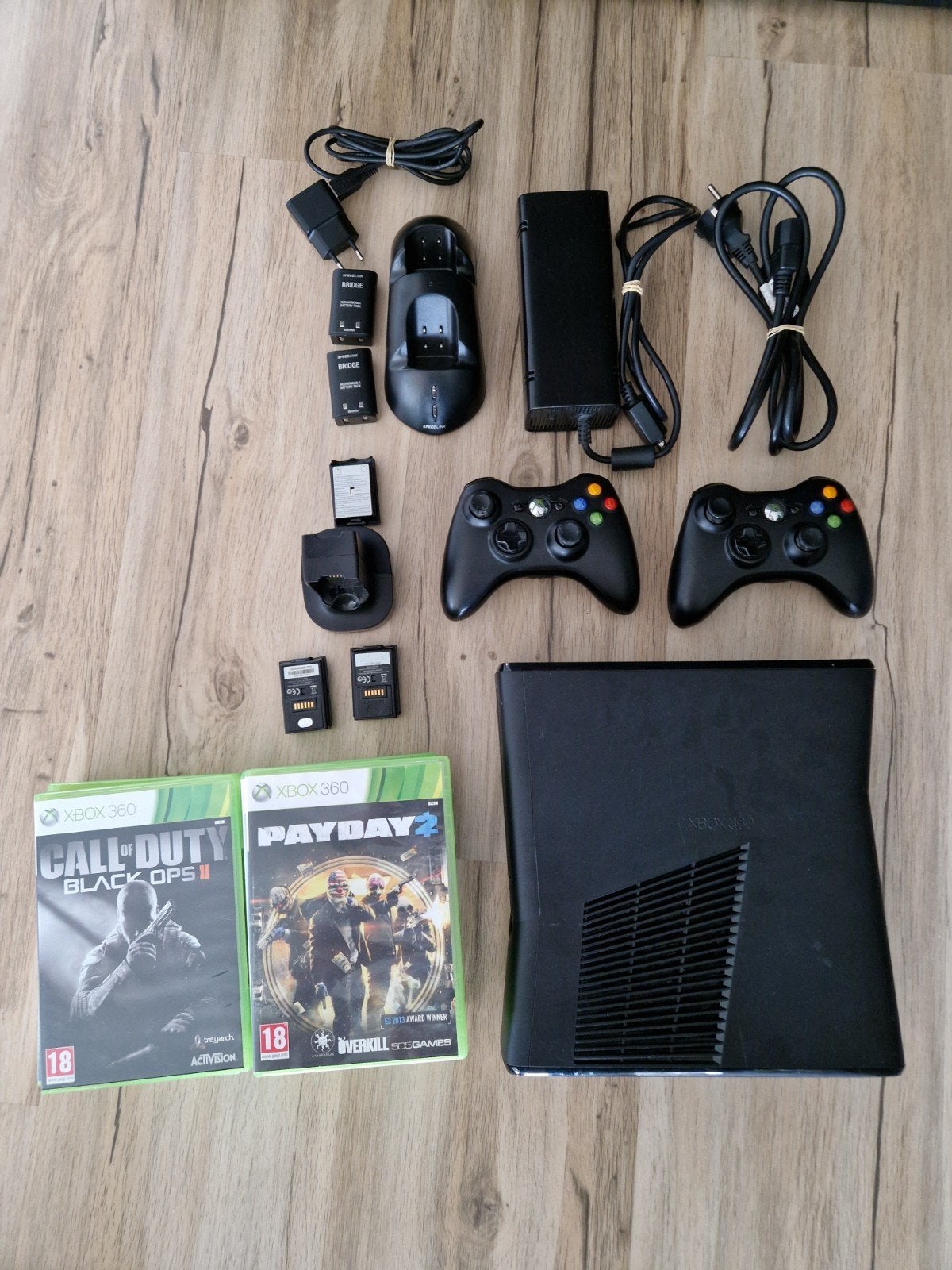 Xbox 360 S met 2 controllers, 250GB en 11 games, Met 2 controllers, Ophalen of Verzenden, 250 GB, Gebruikt