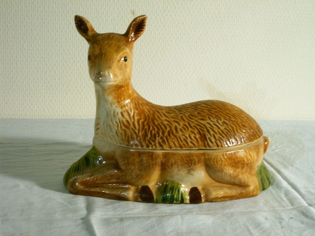 Hinde terrine van Michel Caugant., Ophalen of Verzenden
