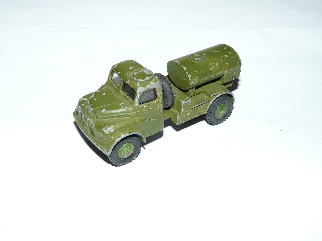 Dinky Toys - 643 - Army Water Tanker met Driver, Hobby en Vrije tijd, Modelauto's | 1:43, Ophalen, Gebruikt, Auto, Dinky Toys