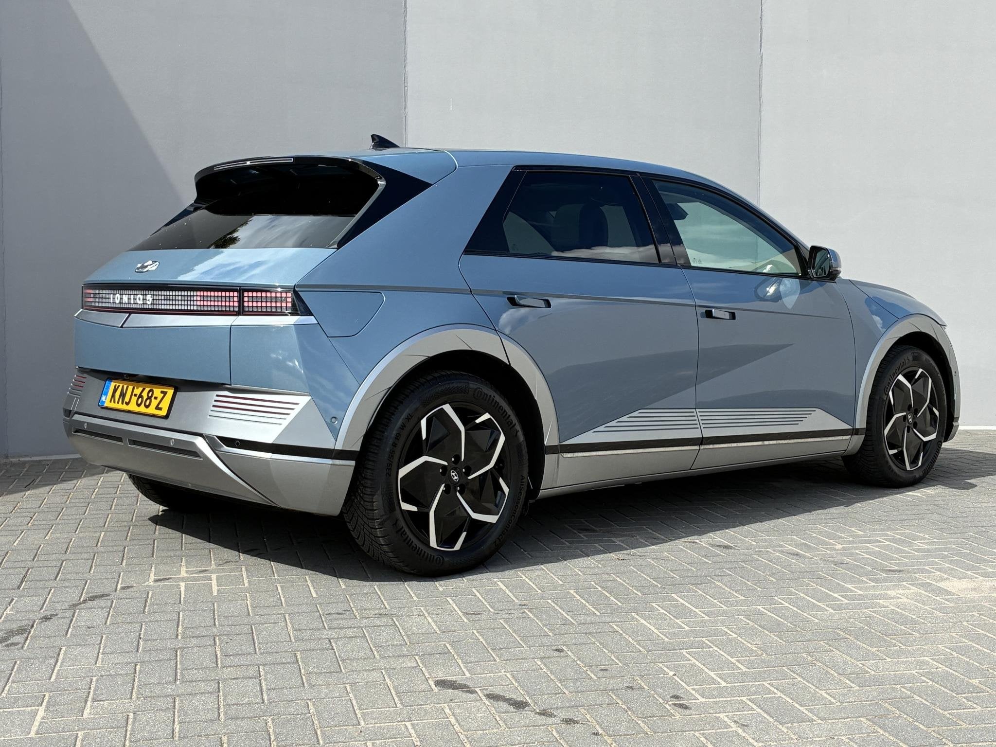 Hyundai IONIQ 5 Connect+ 77.4 kWh / SOH 96,9% / Dealer onder, Auto's, Automaat, IONIQ 5, Blauw, Leder