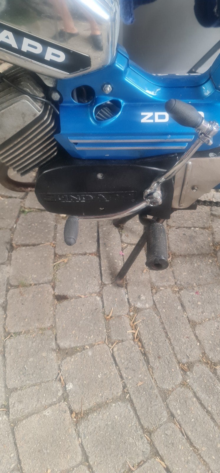 GEVRAAGD: Zundapp kickstarter blok 3 of 4 voet, Fietsen en Brommers, Brommeronderdelen | Zundapp, Ophalen of Verzenden
