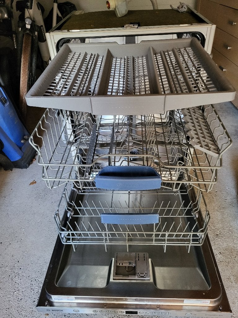 Bosch inbouw-vaatwasser IZGS, Witgoed en Apparatuur, Ophalen, Gebruikt, Minder dan 85 cm, Minder dan 10 liter