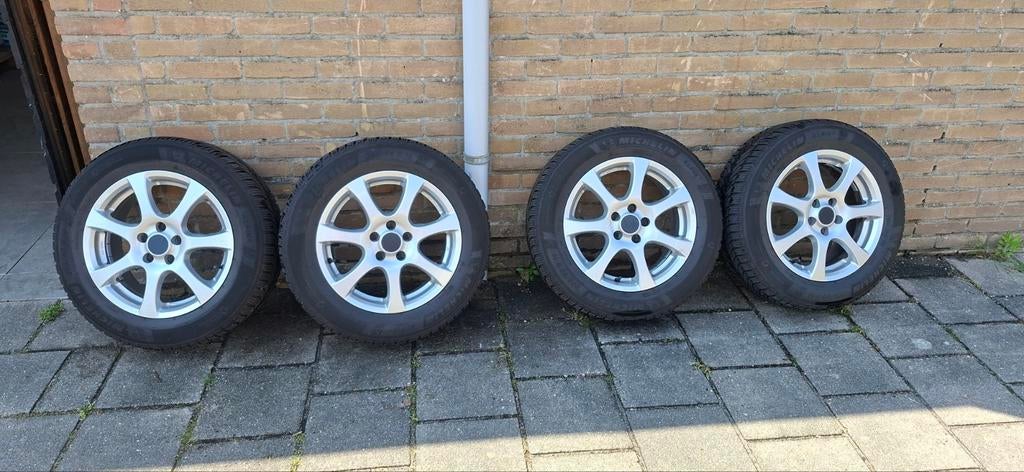 Velgen Opel astra j  met bijna nieuwe banden, Auto-onderdelen, Ophalen, Gebruikt, Opel