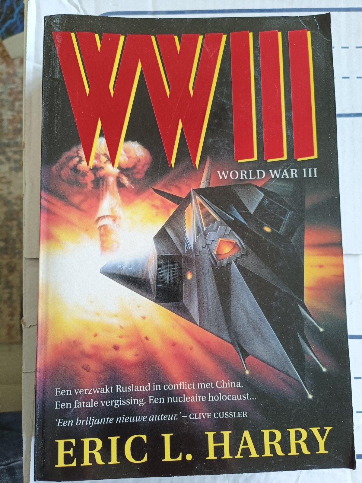 WWIII - World War III door Eric L. Harry (Paperback), Ophalen, Gelezen, Eric L. Harry, Amerika
