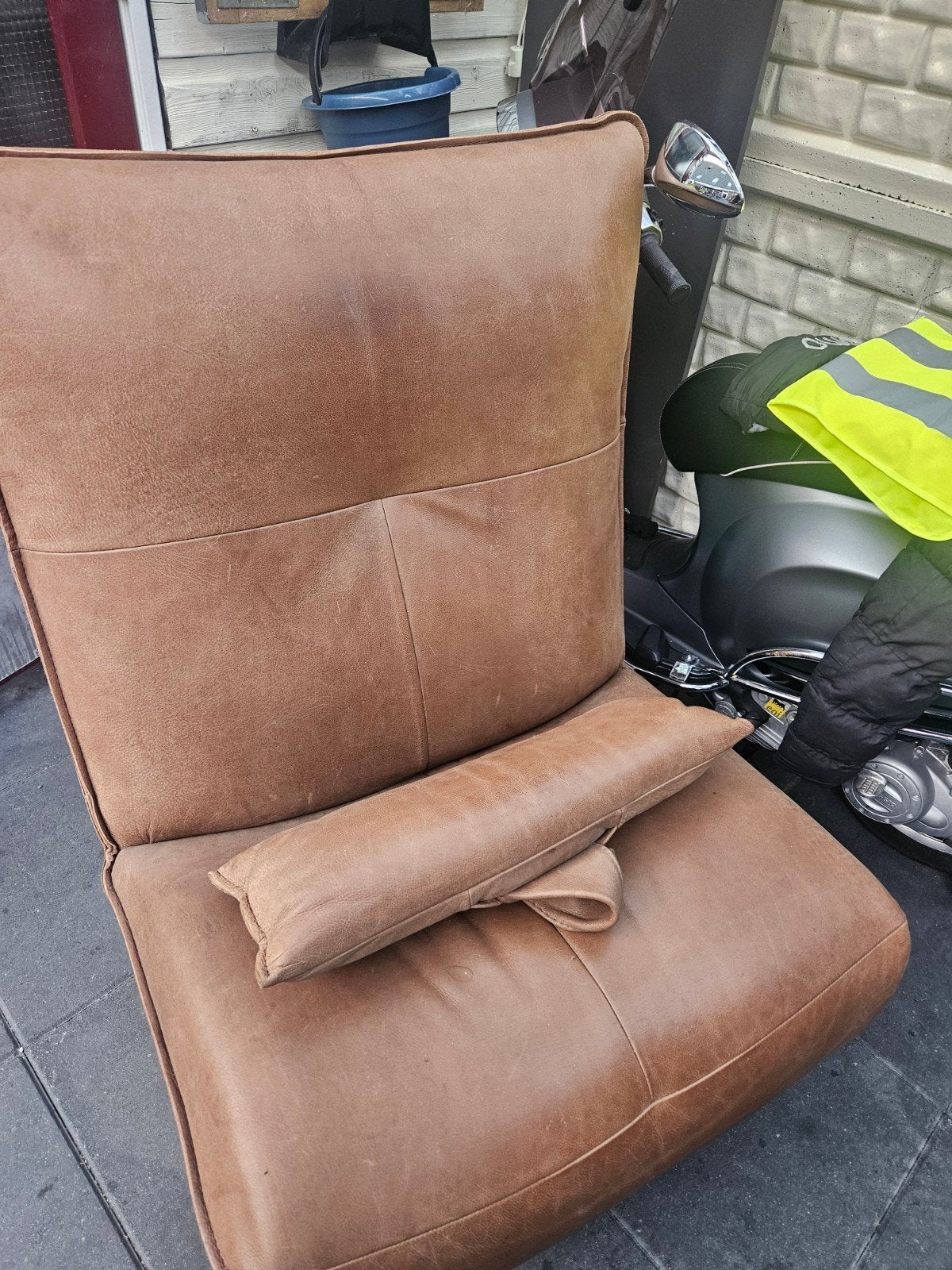 Comfortabele bruine fauteuil  elektrische- Zo goed als nieuw, Modern, Comfortabel, Ophalen of Verzenden, Zo goed als nieuw, 75 tot 100 cm