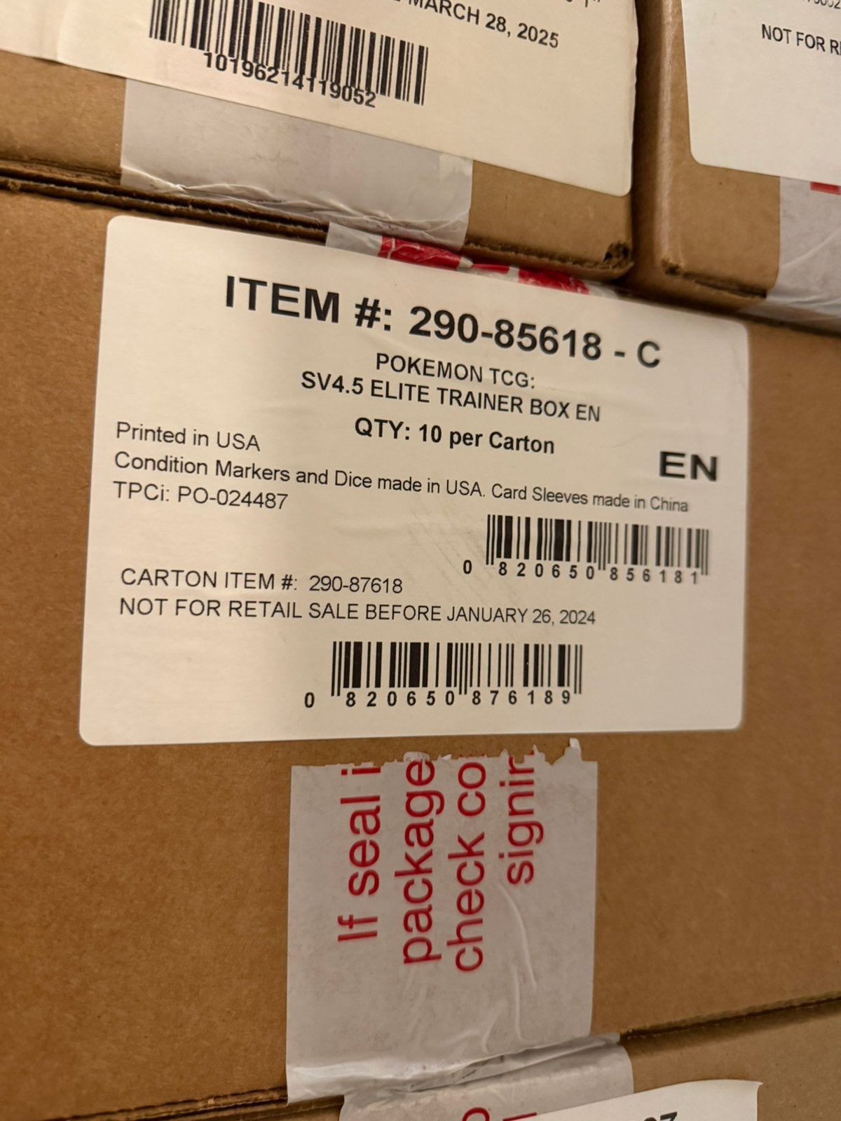 Pokemon Paldean fates etb case 2 stuks op voorraad, Ophalen of Verzenden, Nieuw, Overige typen
