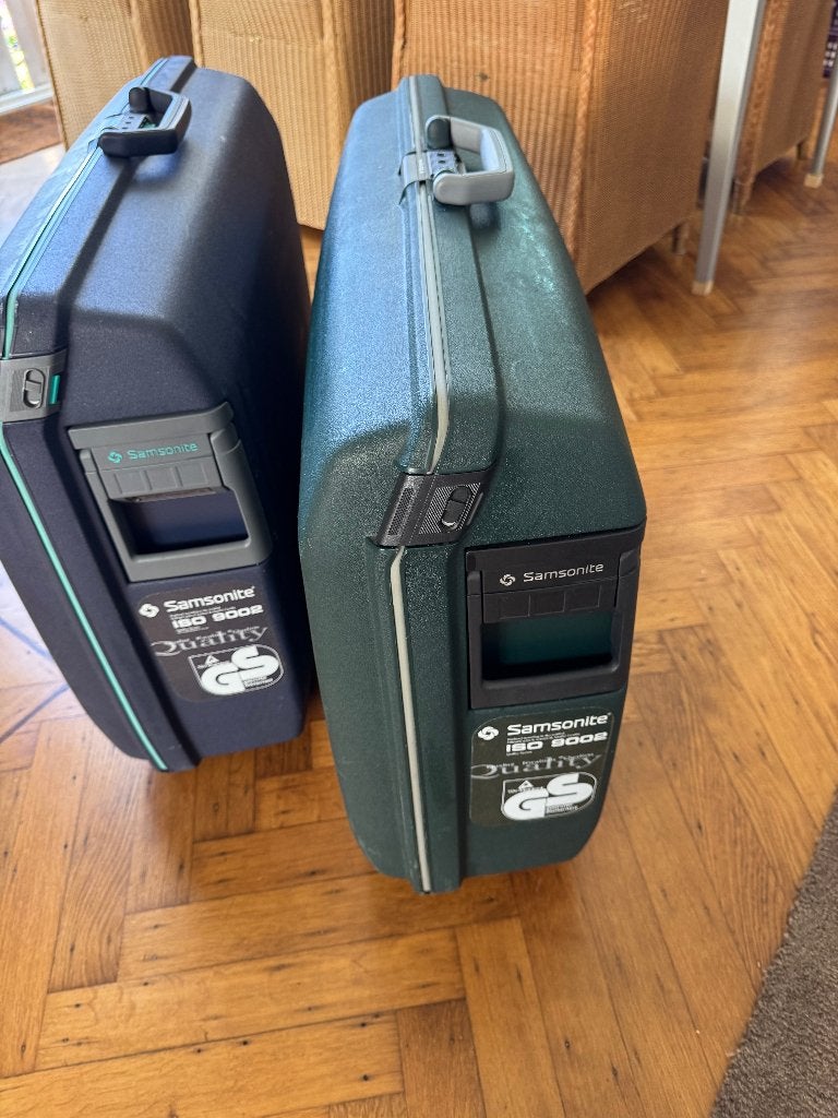2 frisse Samsonite koffers, Gebruikt, Hard kunststof, 45 tot 55 cm, 70 cm of meer