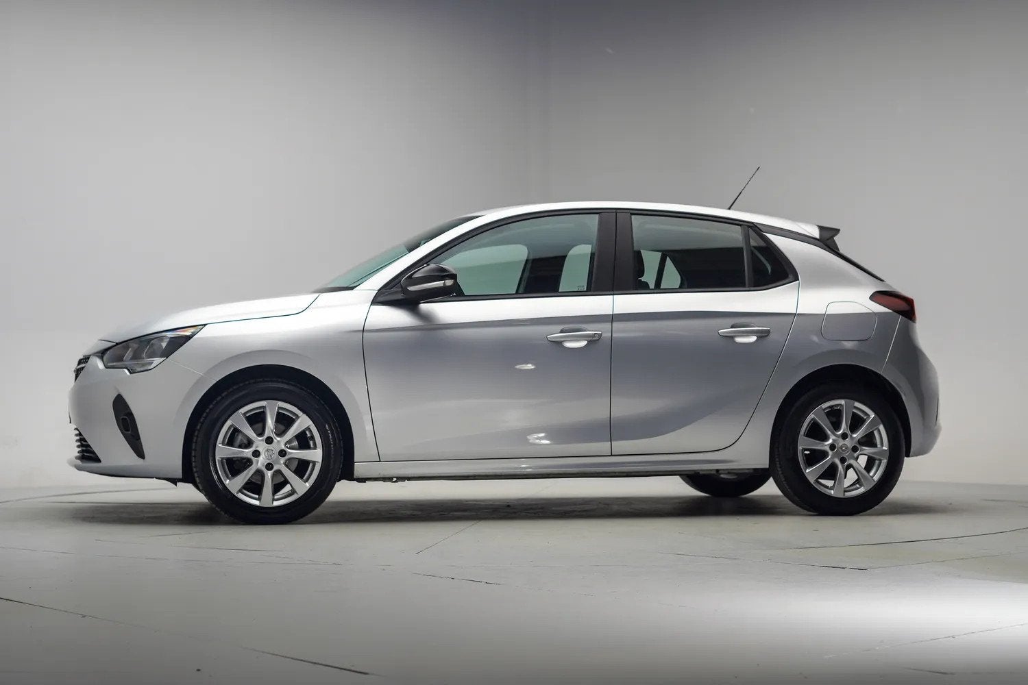 Opel Corsa 1.2 Level 2 [ Apple/Android Airco Cruise ], Auto's, 1199 cc, Origineel Nederlands, Bedrijf, Handgeschakeld