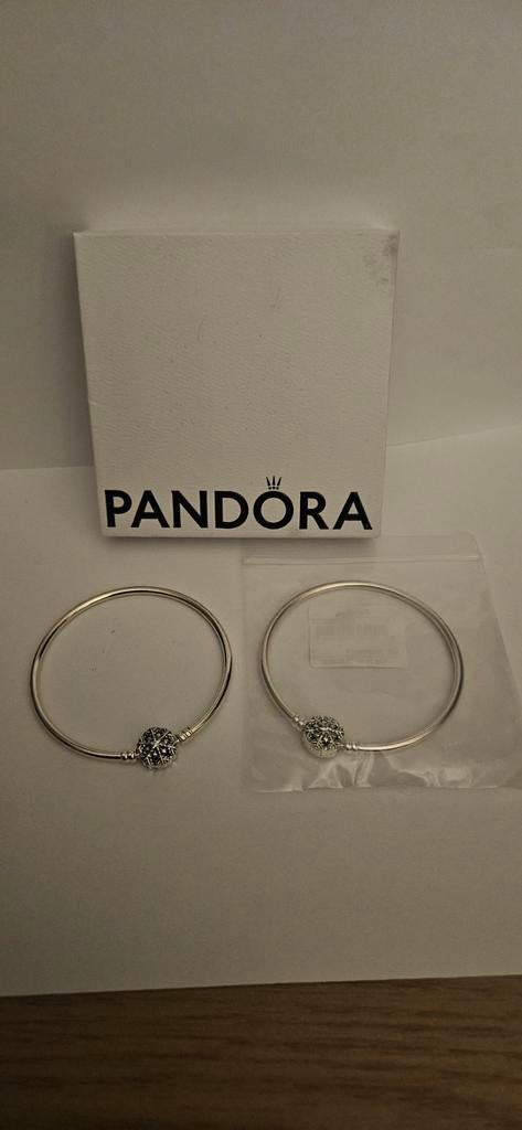 Nieuw Snowflake pandora armband maat 17, Nieuw, Ophalen of Verzenden, Met bedels of kralen, Zilver