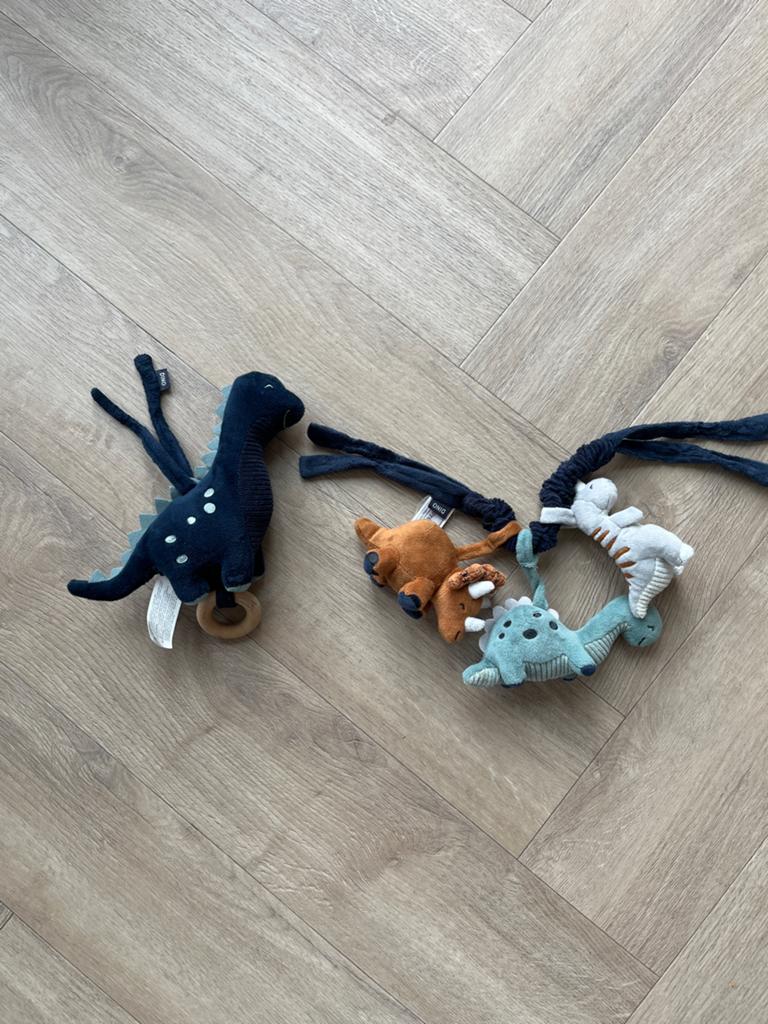 Box accessoires Dino's - Muziek en Rammelaars, Ophalen, Zo goed als nieuw, Overige typen, Met geluid
