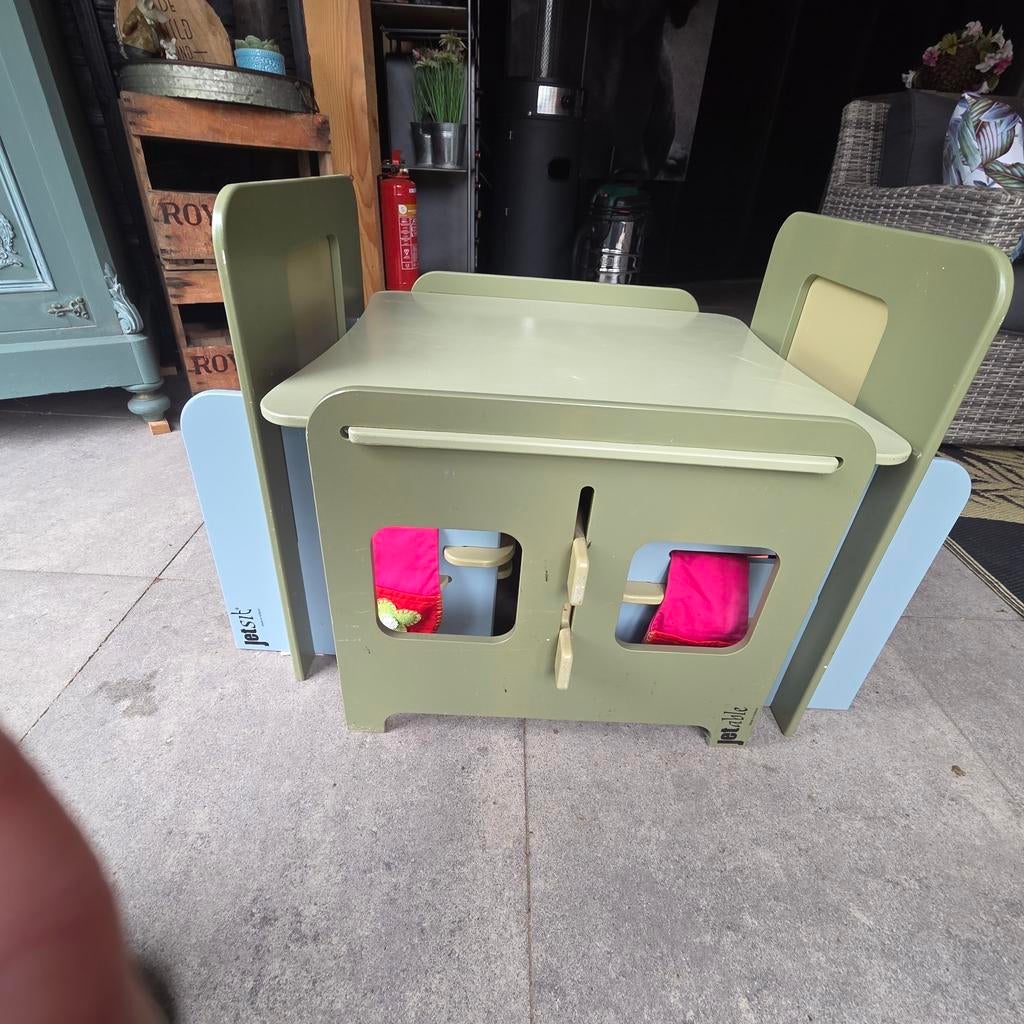 Kinder speeltafel met stoeltjes - omvormbaar, Kinderen en Baby's, Kinderkamer | Tafels en Stoelen, Ophalen of Verzenden